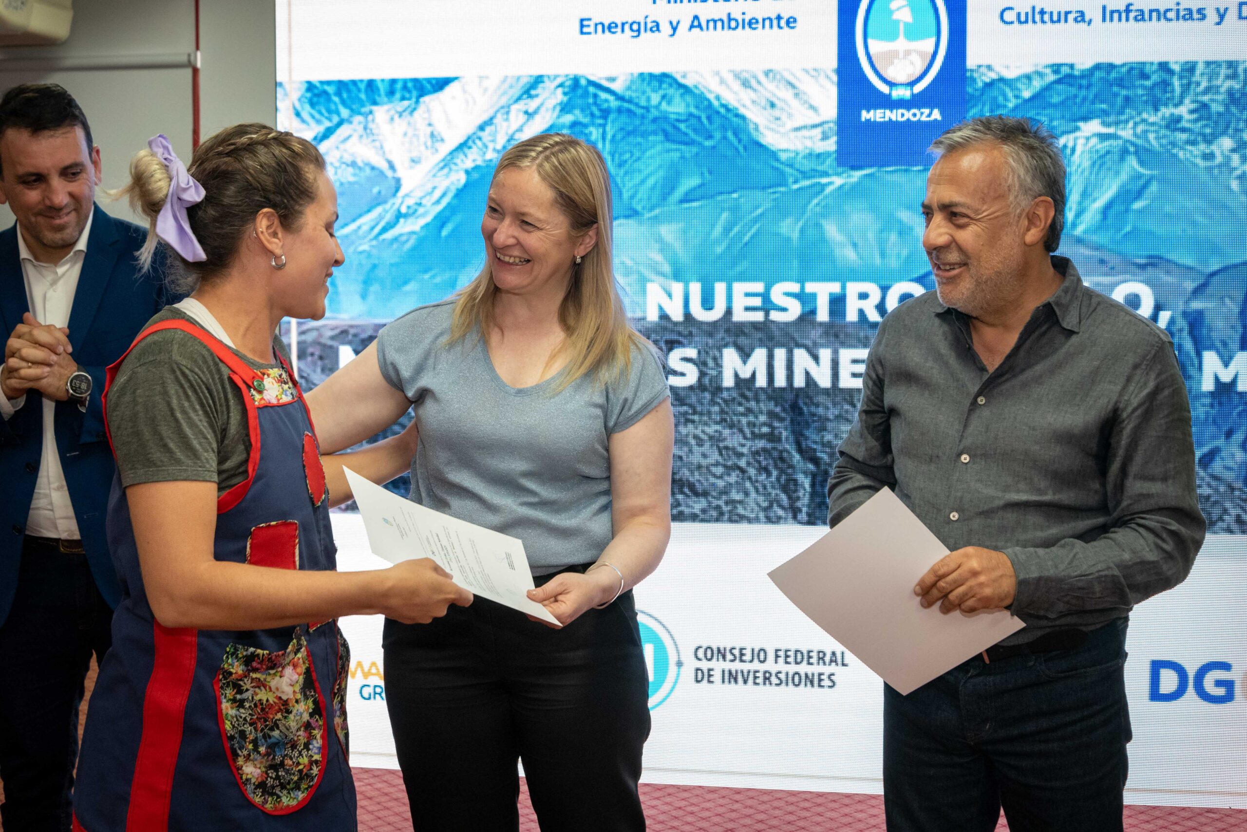 Docentes mendocinos se capacitaron sobre minería