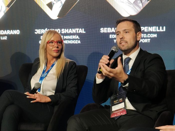 Mendoza protagonizó por primera vez la apertura y la primera conferencia de la cumbre “Argentina Oro, Plata y Cobre”