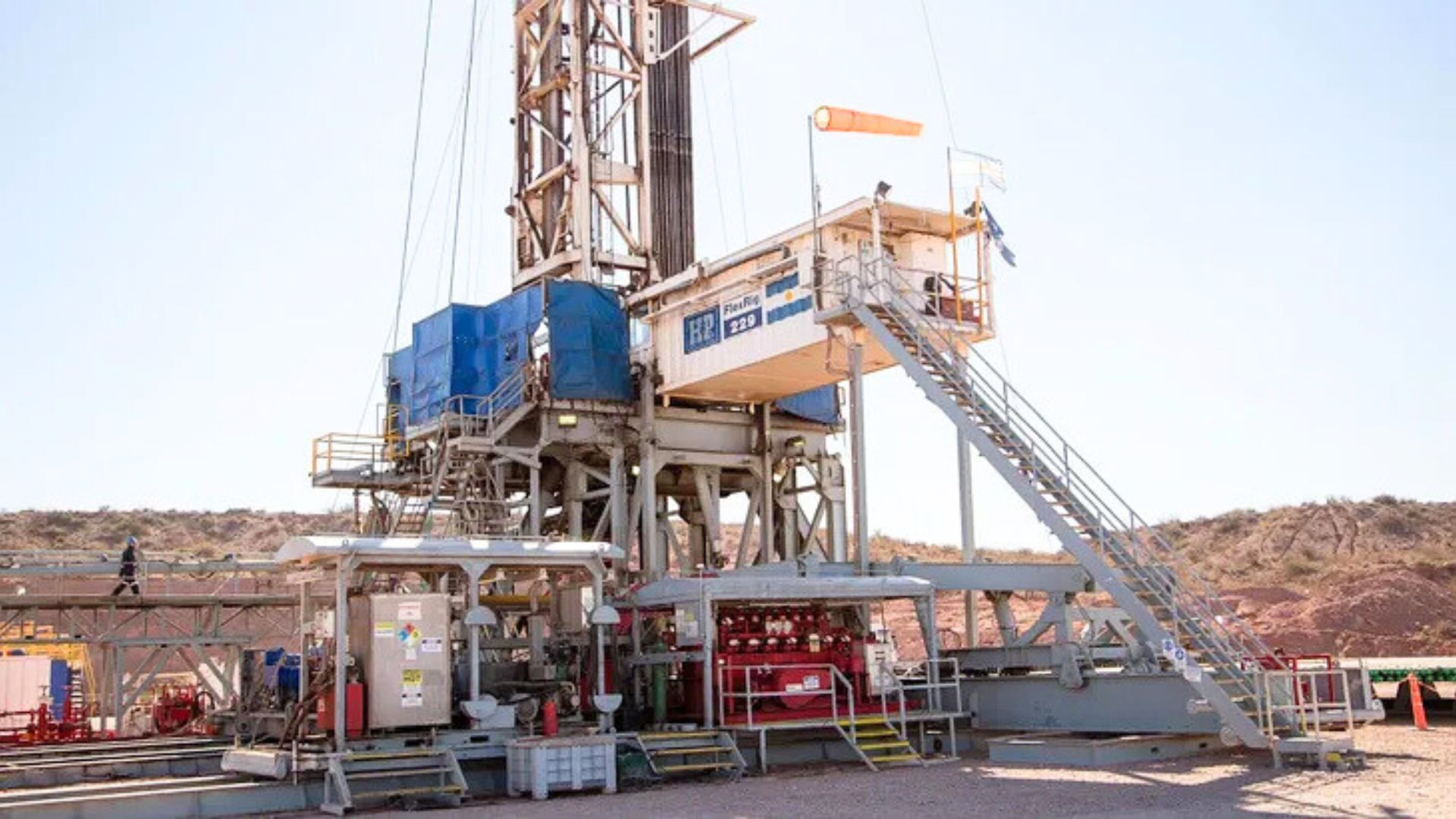 Mientras el petróleo convencional cae, Vaca Muerta tiene producción récord en 23 años