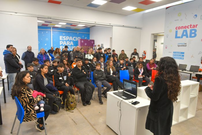 Hacer el secundario con título habilitante para trabajar en energías renovables