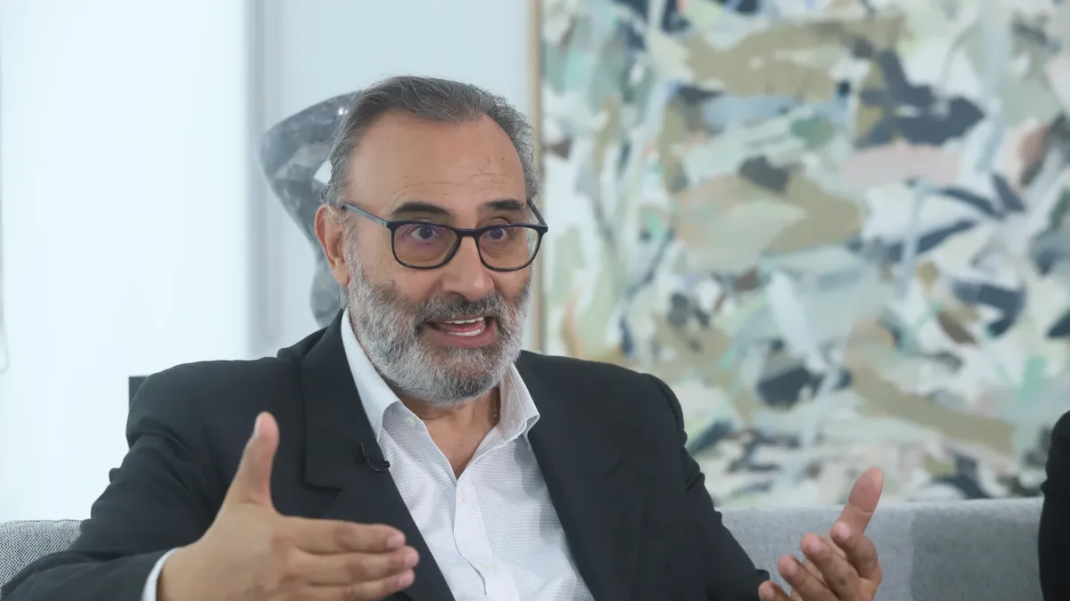 Directivo de Gualcamayo, deja su cargo en un momento clave de la extensión de su vida útil