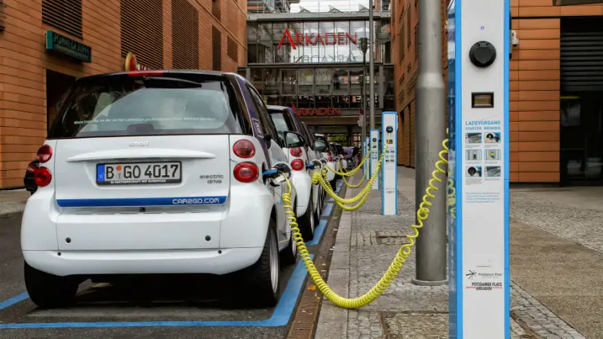 Autorizan ingreso sin aranceles de 23.000 autos electrificados