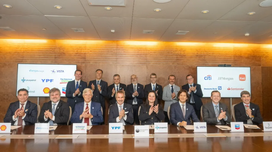 El Consorcio Vaca Muerta Oleoducto Sur logra un financiamiento histórico para su construcción