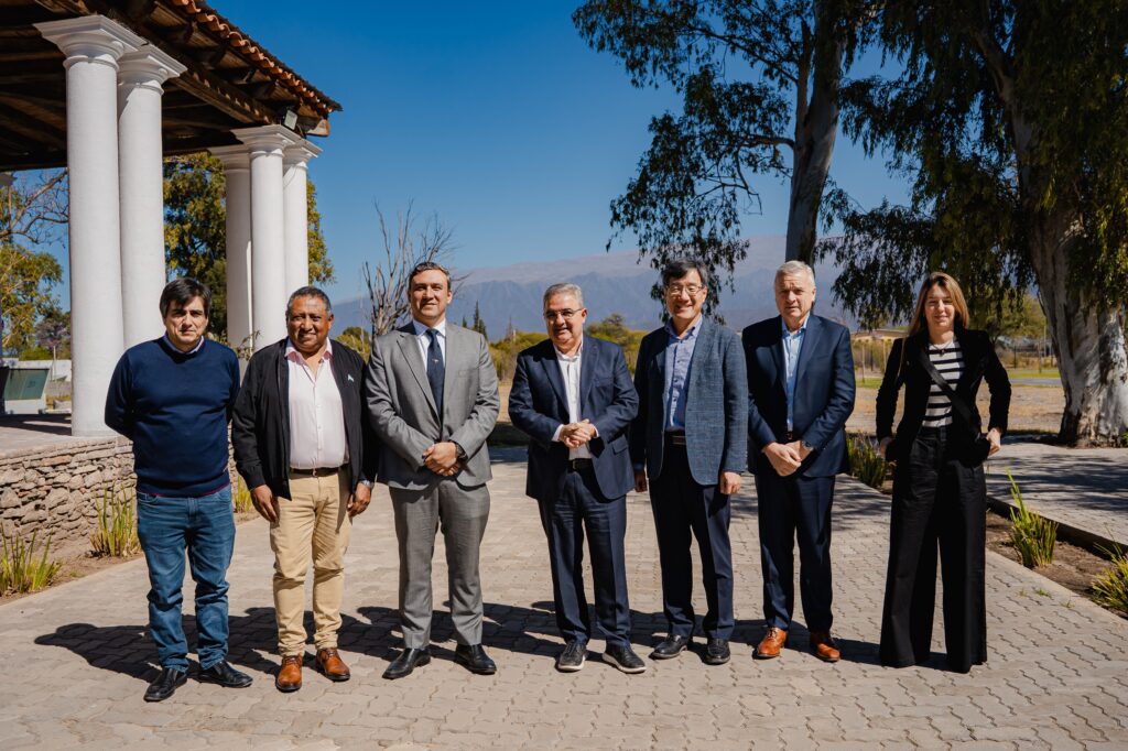 Empresas mineras ratificaron inversiones y apoyo a obras de infraestructura en Catamarca