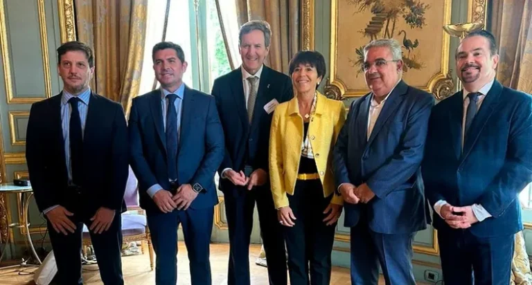 Francia y el Banco Europeo financian por US$ 400 millones obras clave para impulsar la minería en San Juan