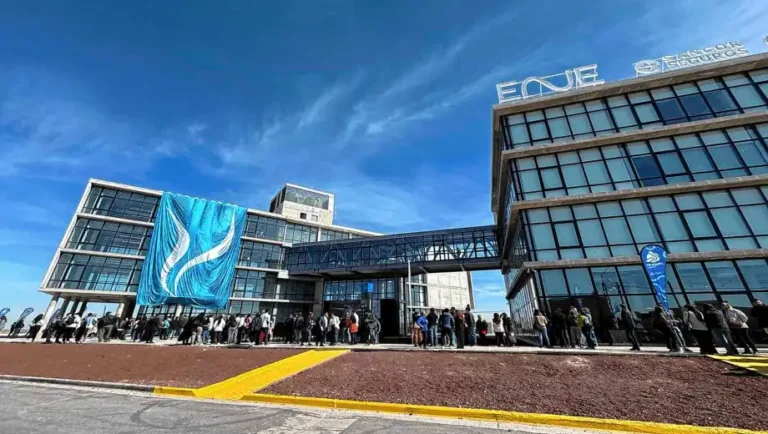 Vaca Muerta abre otra puerta al empleo: vuelven los cursos gratuitos con formación en campo real