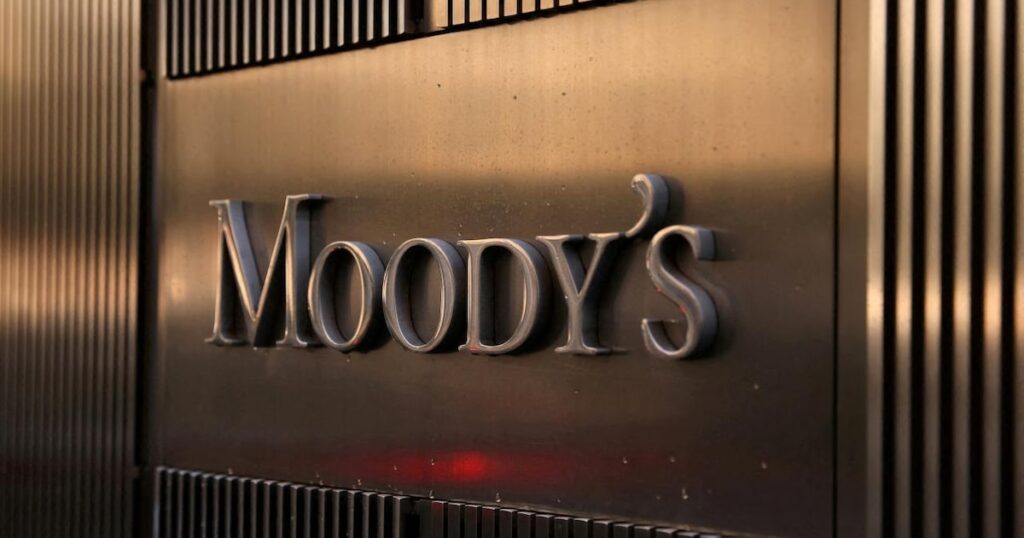 Moody’s mejoró la calificación soberana de Argentina y dejó una perspectiva positiva