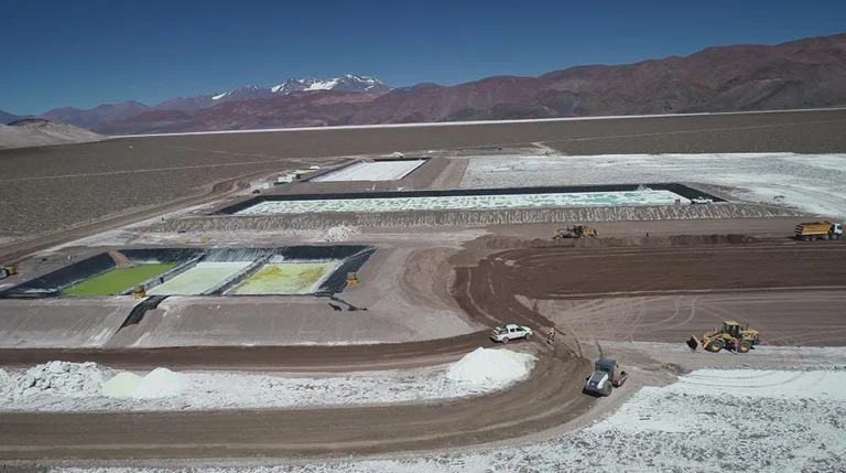 El Gobierno incorporó al RIGI un proyecto de litio de US$ 709 millones en el salar de Tres