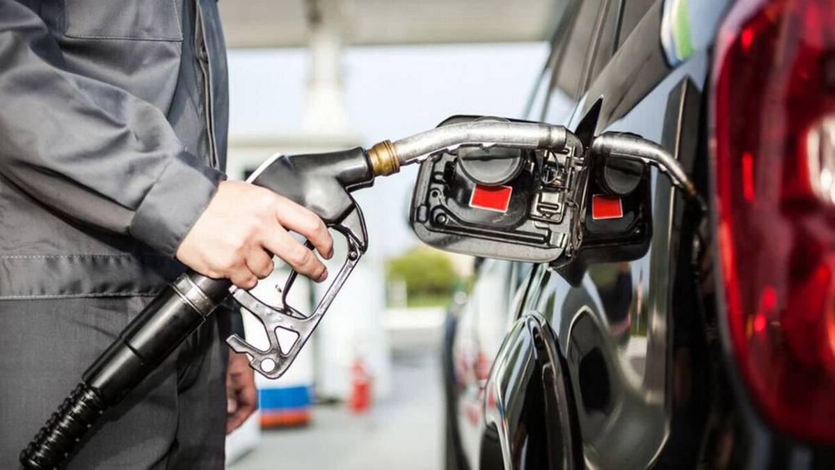 Combustibles en CABA y PBA con precios diferenciados según la petrolera