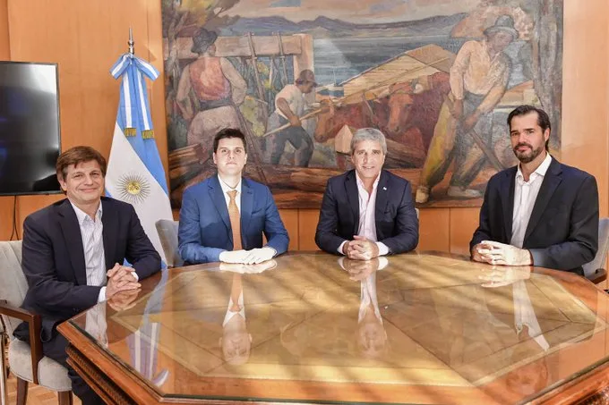 Teófilo Lacroze dejó la conducción de Meitner y crecen las dudas sobre su reactor