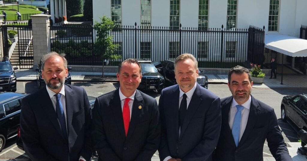 IMPSA acuerda con Venezuela reactivar las centrales Tocoma y Macagua