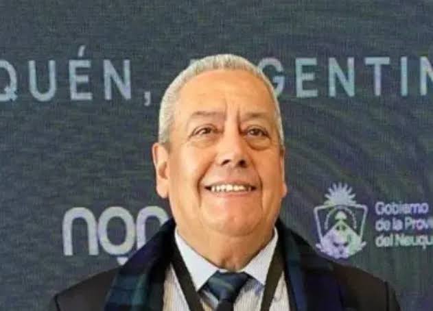 Rolando Dávila